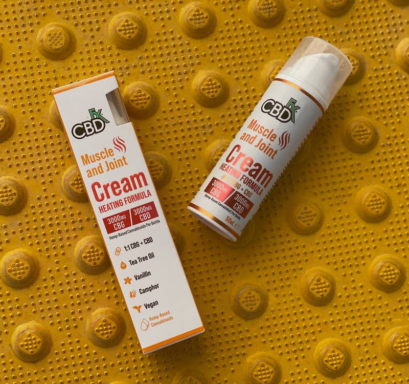 
                  
                    CBDfx - Muscle & Joint Cream Heating Forumla CBD + CBG - 1000mg
                  
                