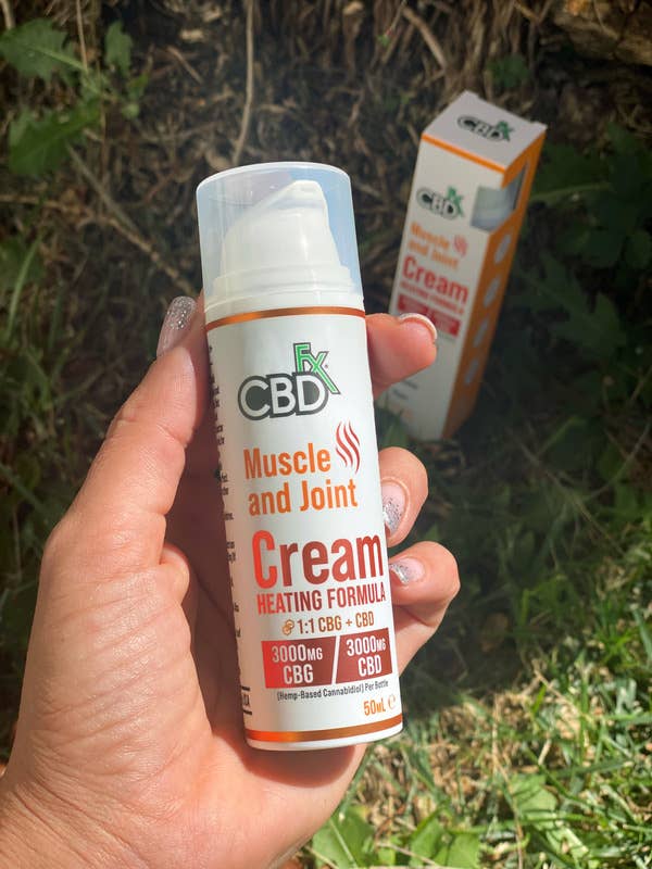 
                  
                    CBDfx - Muscle & Joint Cream Heating Forumla CBD + CBG - 1000mg
                  
                